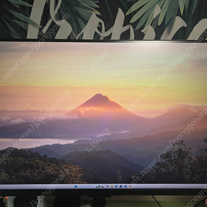 삼성전자 오디세이 G7 S32DG700 IPS 팝니다