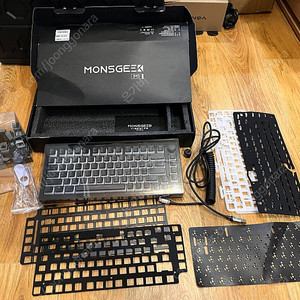 몬스긱 MonsGeek m1 판매합니다