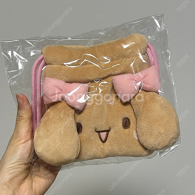 (새상품) 미쟝센 미장센 산리오 모카 파우치--0