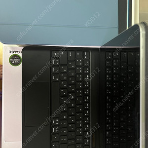 아이패드m4 256 실버 팝니다.
