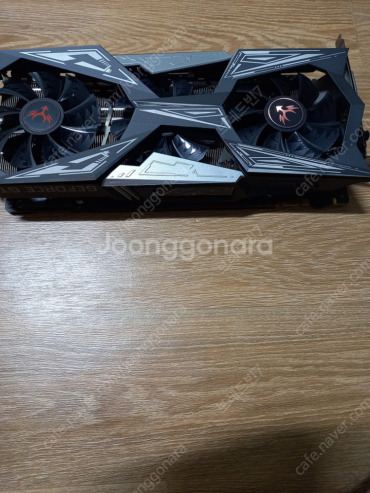 컬러풀 1070 Ti 불칸X탑 팝니다.--1