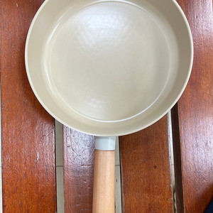 네오플램 피카 24cm 프라이팬 IH / 인덕션 감성 후라이팬
