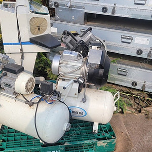 무소음콤프레샤 터보송풍기7.5K 유켄베인펌프입니다