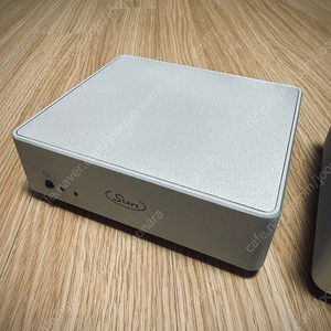 [팝니다] Ustar audio C19 네트워크 플레이어(10Mhz 클럭입력 버전) + 전용 리니어 전원 + 특주 DC전원선(일괄)+512G 마이크로 SD포함
