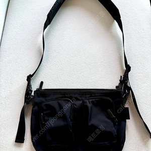 (인하)아미아칼바 AMIACALVA 바디백 (스몰)