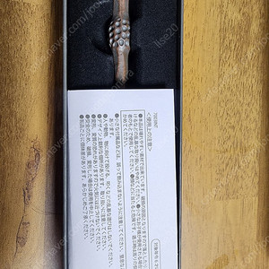 유니버셜 재팬 해리포터 딱총나무 지팡이 판매합니다.