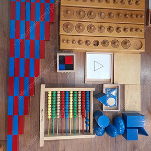 아가월드 까사데이밤비니 단품(꼭지원기둥/이항식상자/기하입체/수막대/연산틀) 판매