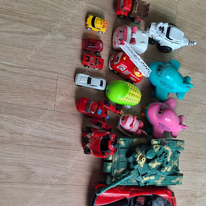 유아장난감 자동차300원/개당