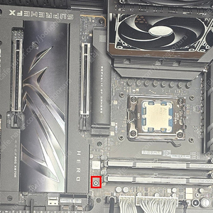 asus x870e hero 메인보드 (하자있어요)
