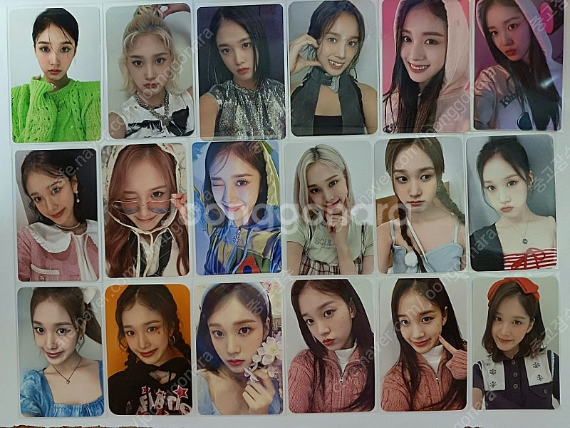 스테이씨 포카 양도합니다.--3