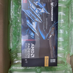에이서 PREDATOR RX 9070XT BiFrost OC D6 16GB 미개봉 판매합니다
