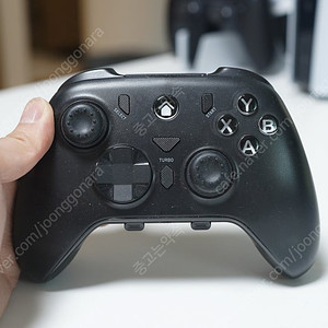 제닉스 TITAN GP5 닌텐도 스위치 PC 게임패드 컨트롤러