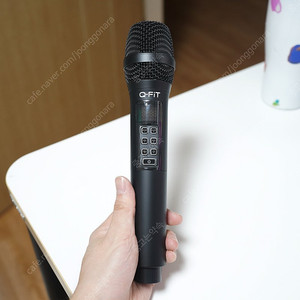 [가격인하] 큐핏 노래방 다이나믹 무선 마이크 세트 강의용 행사용 수업용