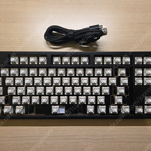 타이거 라이트 8K 커스텀 키보드