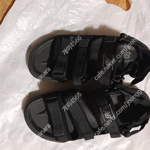 뉴발란스 샌달 SD3205BBW 280사이즈 29900원 이미지