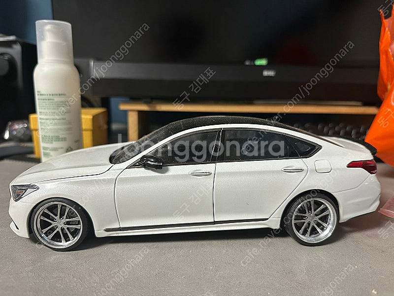 1:18 제네시스g80스포츠 다이캐스트 자세차--0