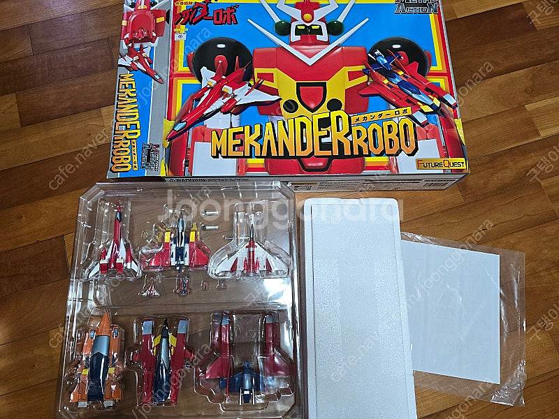 에볼루션 토이 메칸더 판매합니다.--0