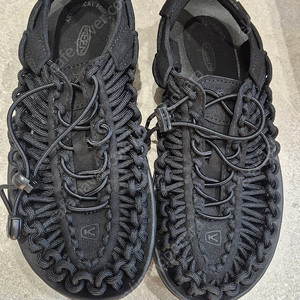 킨 샌들 225 keen 샌들 225 블랙