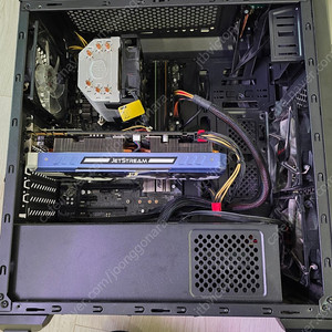 PC 팝니다(z370pro4,8700k,1070super)