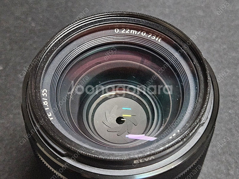 소니 FE 35mm F1.8 렌즈 팝니다.(최종인하)--5