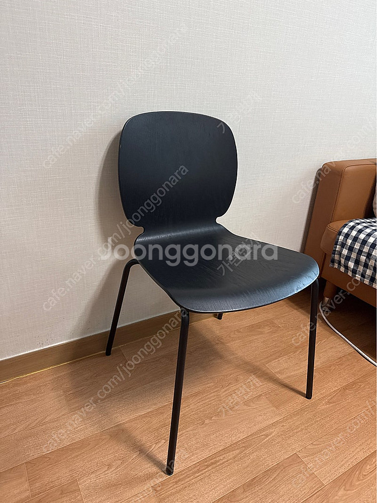 [식탁의자]이케아의자 스벤베르틸(svenbertil) 검은색 3개 팝니다.--1