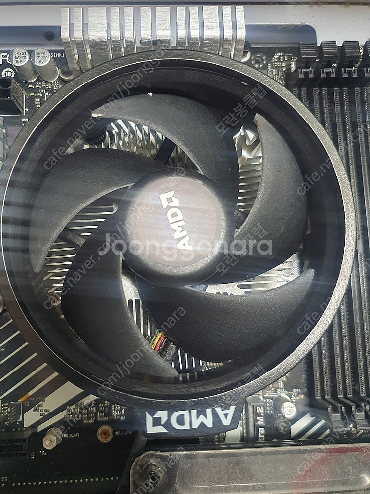 Asrock AB350M + 라이젠 2400G 우체국 택포 6.4--1