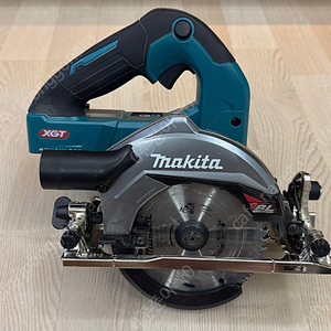 마끼다 40v 5인치 원형톱 hs006g 팝니다