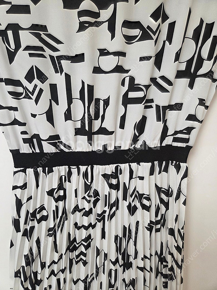 마쥬 36 블랙화이트원피스--3