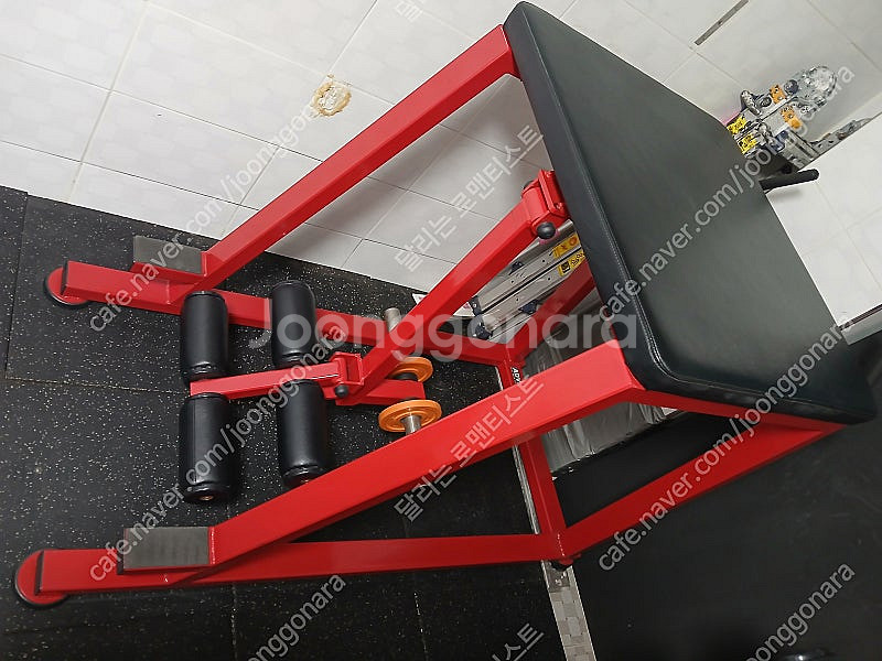 홈짐/ 중고헬스 운동기구 뉴텍 리버스 하이퍼 익스텐션 판매합니다--0