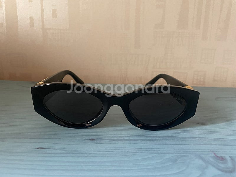 정품 미우미우 글림스 선글라스 smu11w--1
