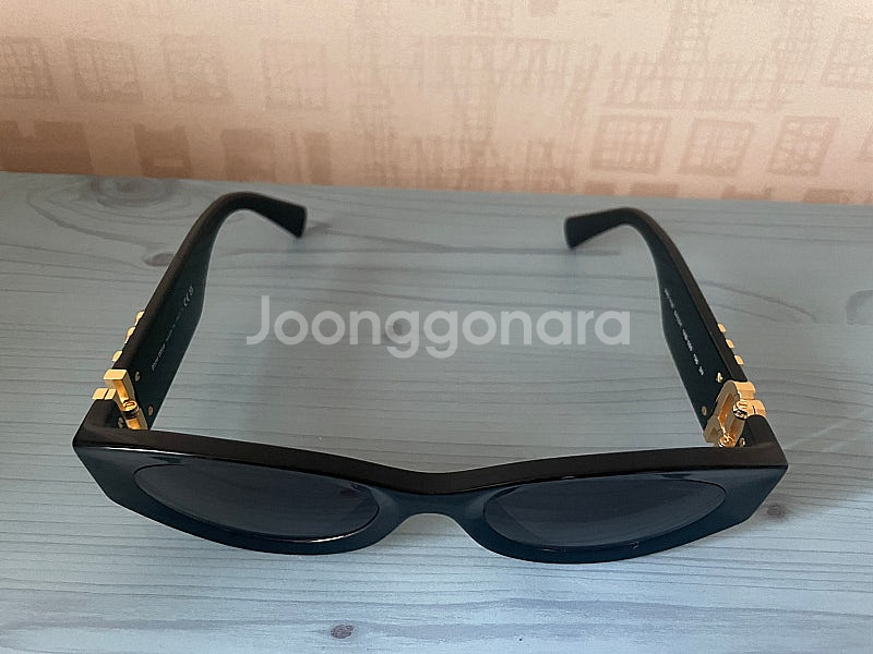 정품 미우미우 글림스 선글라스 smu11w--2