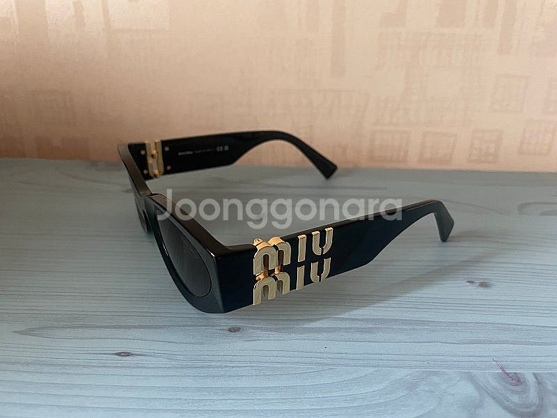 정품 미우미우 글림스 선글라스 smu11w--3