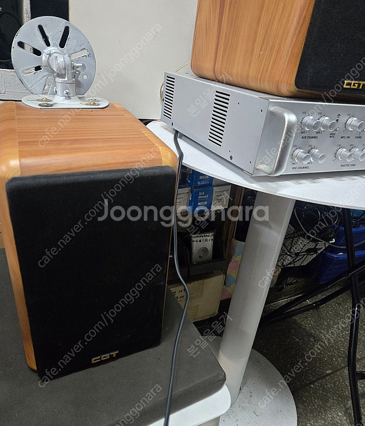 4채널 앰프 pa-504n , h-100 북쉘프 스피커...--4