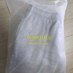 Fog Essentials 에센셜 기모트레이닝팬츠 블랙,라이트그레이색상 XXL팝니다