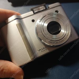 삼성 VLUU NV8 디지털 카메라