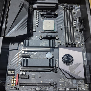 5600x + x570 aorus pro 판매합니다.