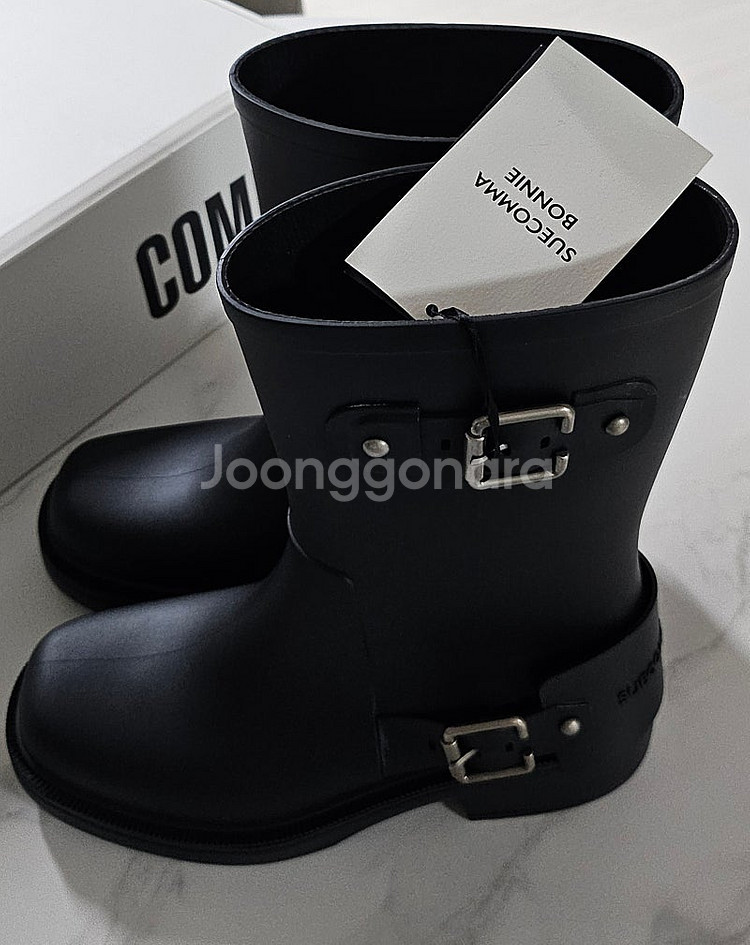 슈콤마보니 Buckle rain boots--2