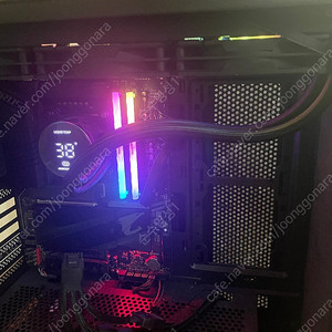 13700K, DDR5-6400 96기가램, 수냉쿨러, Z790 보드 그래픽카드없는 반본체