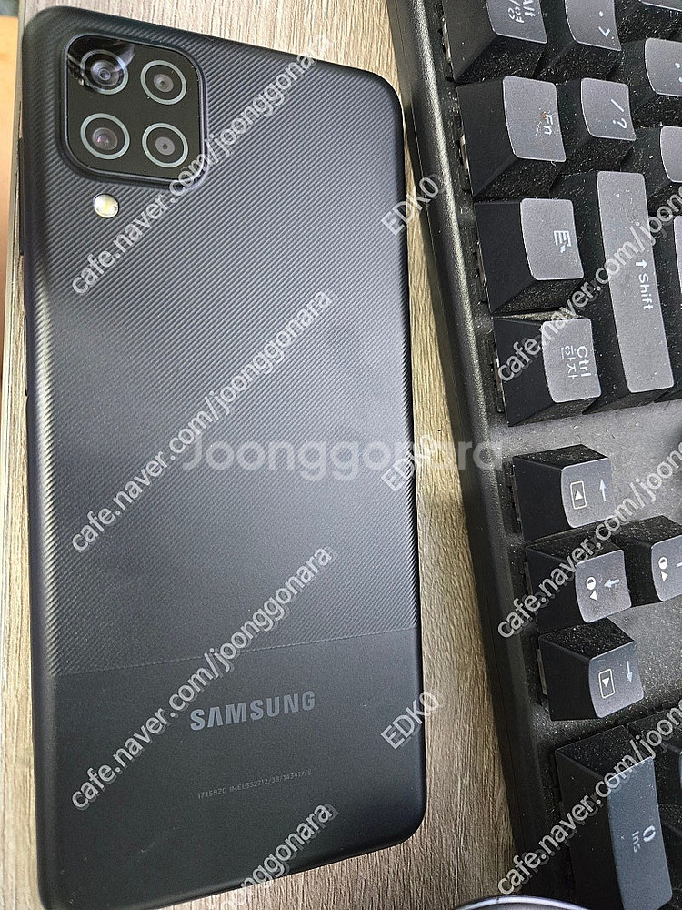 중고 갤럭시a12 sm-a125n/팬텍 p-2100 피...--2