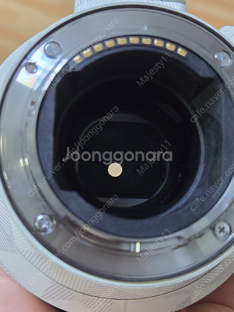 Sony sel70200gm2 판매합니다(금령2)--3