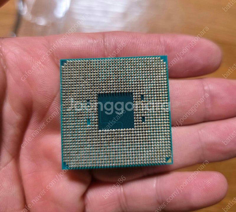 AMD 라이젠5 2400G(레이븐릿지) CPU 단품+번들쿨러--2