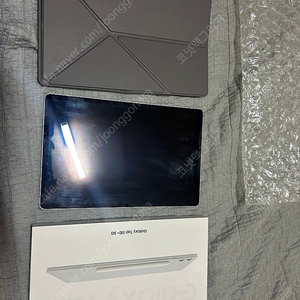 갤럭시탭 S10 플러스 256GB 5G모델 팝니다.