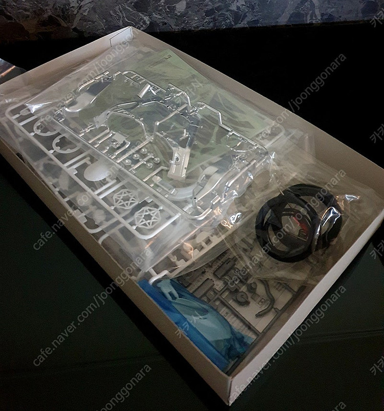 타미야 1/12 바이크 혼다 RC211V 코니카 미놀타 / 두카티 900 마이크 헤일우드--1