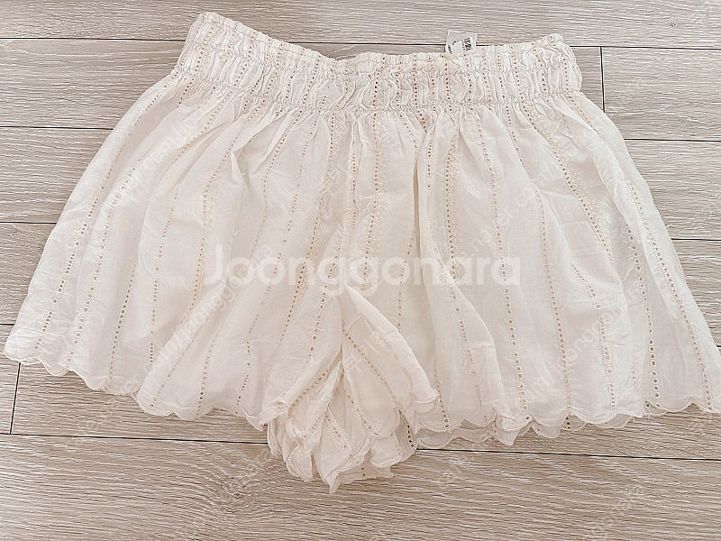 자라 콤비 자수 쇼츠 S사이즈 팝니다--4