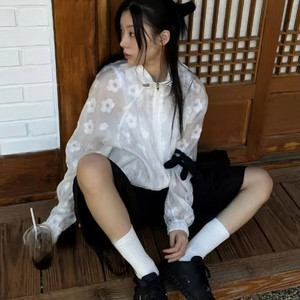 새상품) 플라워 패턴 꽃무늬 바람막이 윈드브레이커 화이트 흰색 L