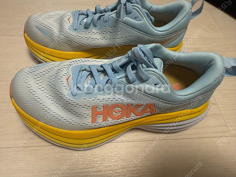 새신발) 호카 본디8 여성 운동화 225 러닝화 트레킹화 등산화 케이투 더노스페이스 아식스 나이키 뉴발란스--1