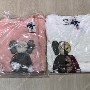 UNIQLO UT X KAWS 유니클로 카우스 반팔티셔츠 4XL