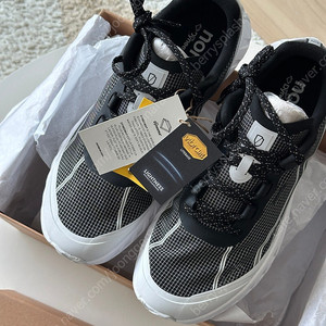 노다002 서밋 블랙 11.5 새상품 (norda 002)