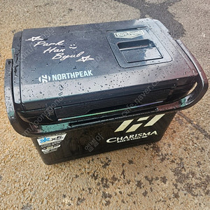 해동 카리스마 18리터 낚시 쿨러 판매합니다.