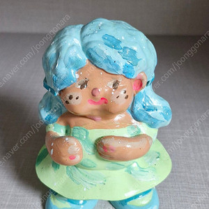 이슬로 작가 양배추인형 피규어